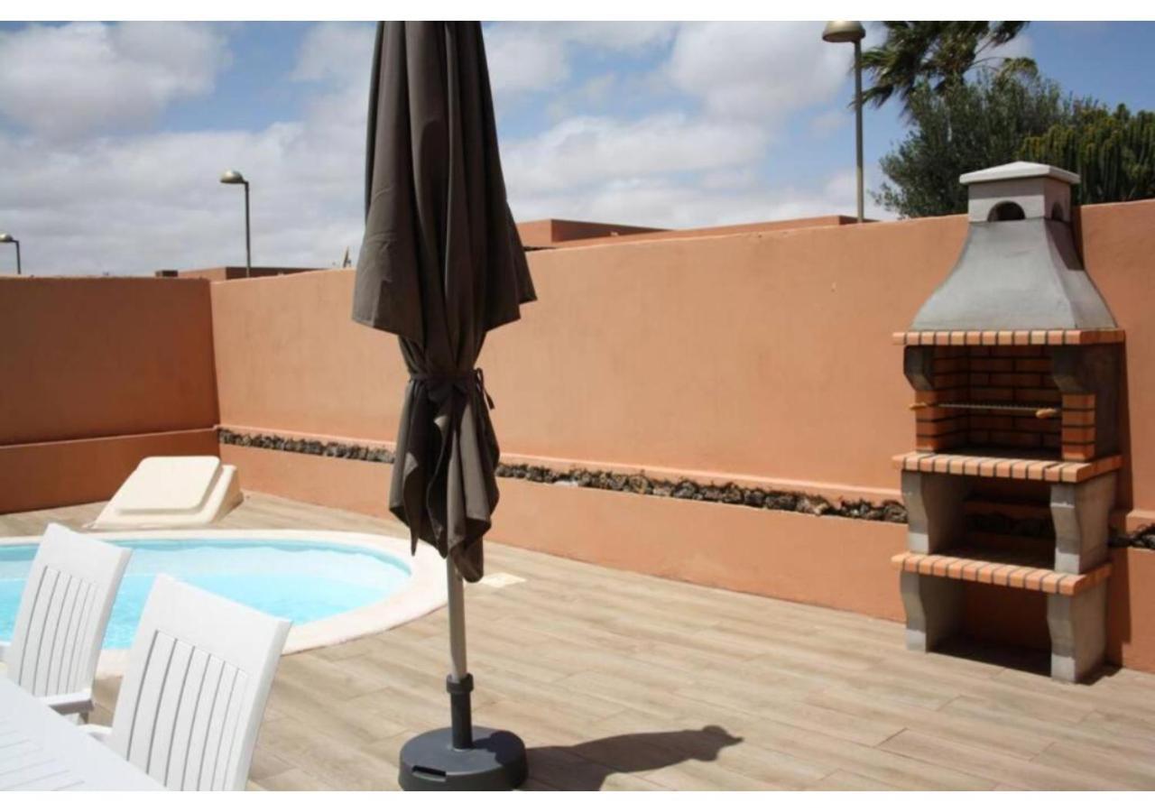 Anahi Homes Corralejo - Villa Drago 12 ลาโอลีวา ภายนอก รูปภาพ